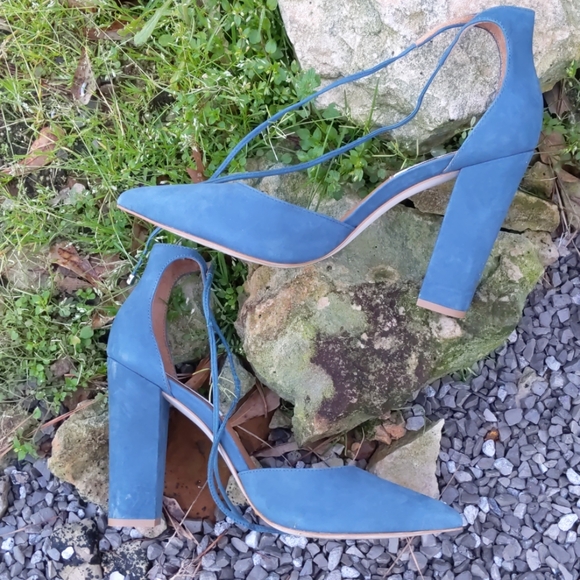 Steve Madden Pointed Toe Ankle Wrap Block Heel Sho - Picture 5 of 15